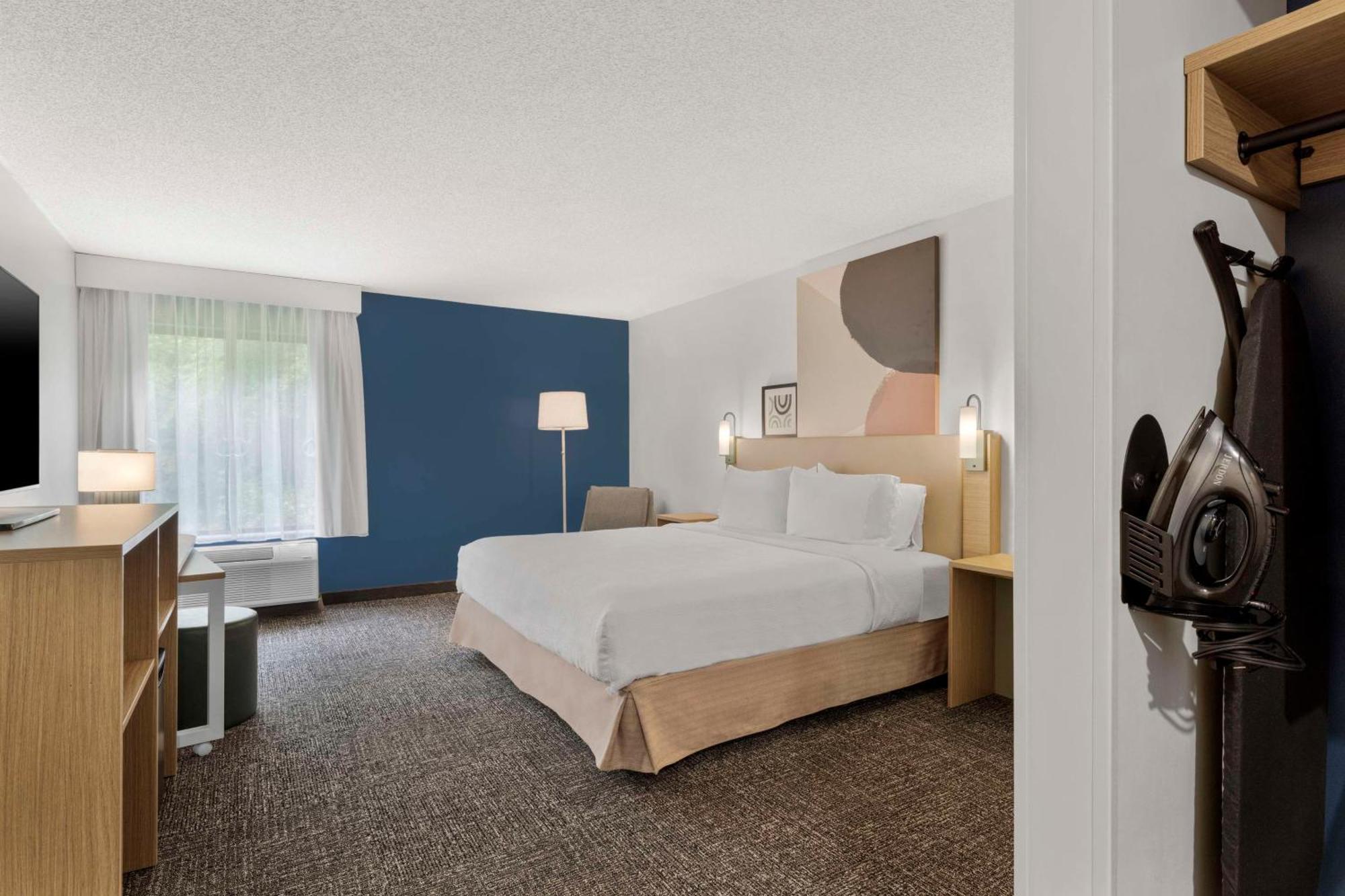 Spark By Hilton Newcomerstown Extérieur photo